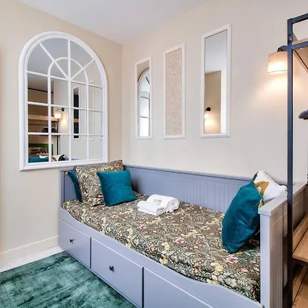 Cozy Apartement Historic Center Paris & Montmartre-2